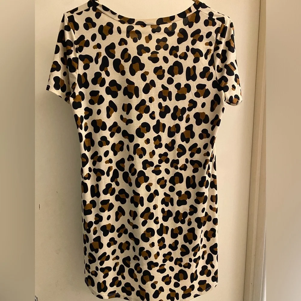 Leopard stretchy shirt - Picture 3 of 3